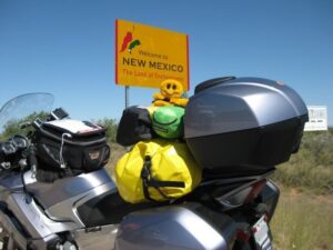 MrHappy_entering_NewMexico_0.jpg
